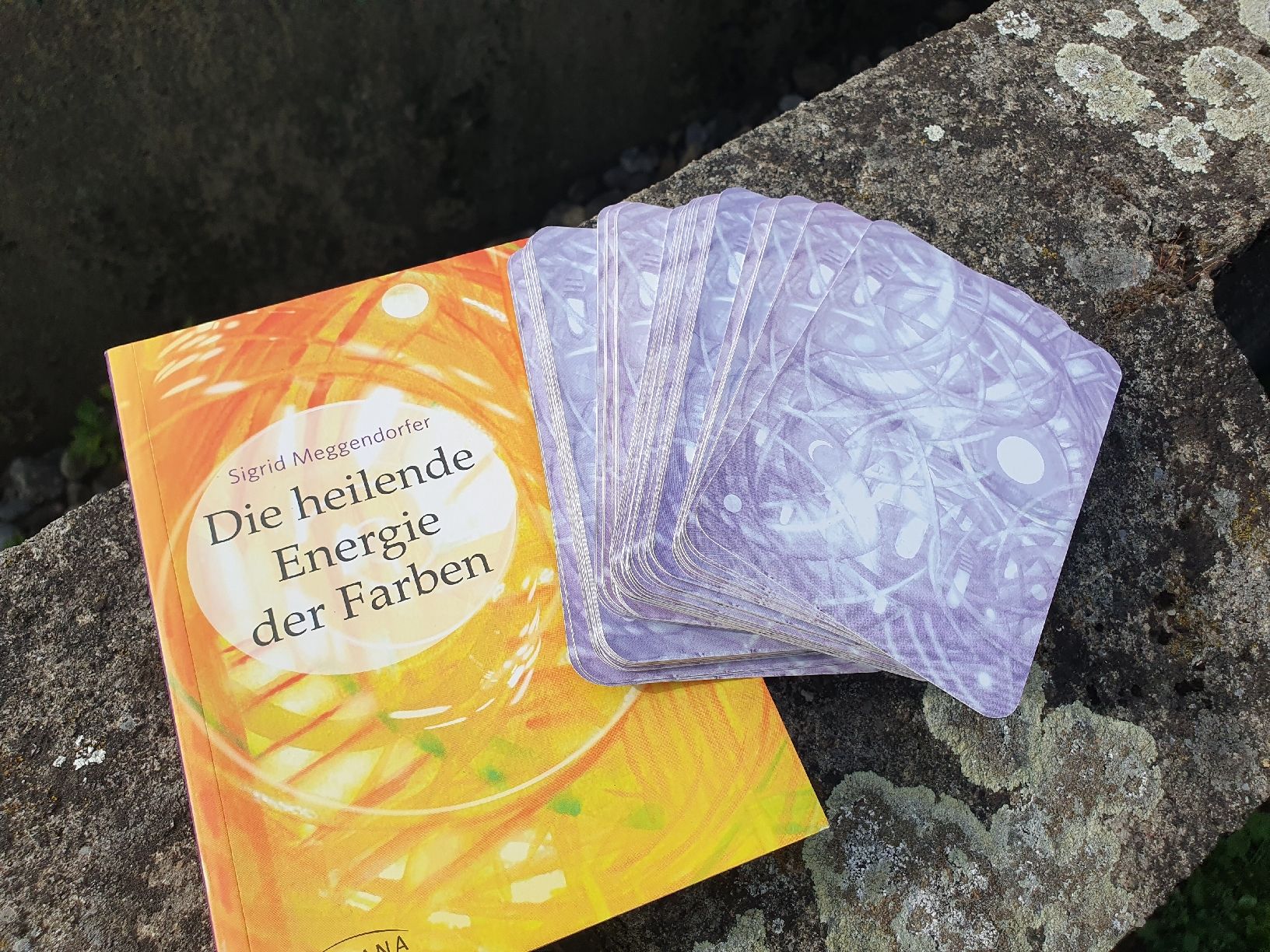 Giochi: Orakelkarten Set "Die heilende Energie der Farben"  – Usato da Wimmis venduto da hel_m26m