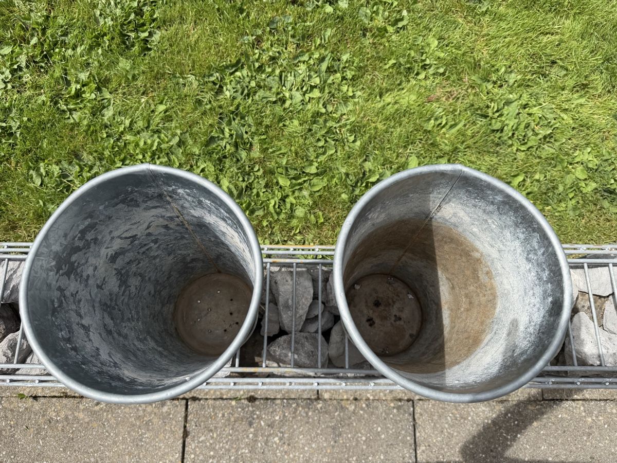 Pots de fleurs: Zwei Blumentöpfe – D'occasion à Gockhausen par Dbielmann 1