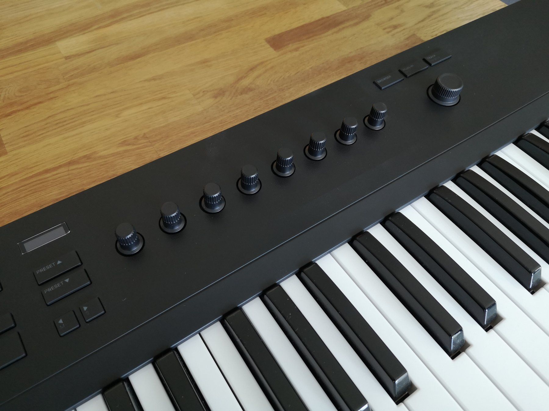 Native Instruments Strumenti musicali: Native Instruments Komplete Kontrol A49 – Nuovo (secondo la descrizione) da Amriswil venduto da Mat08 2