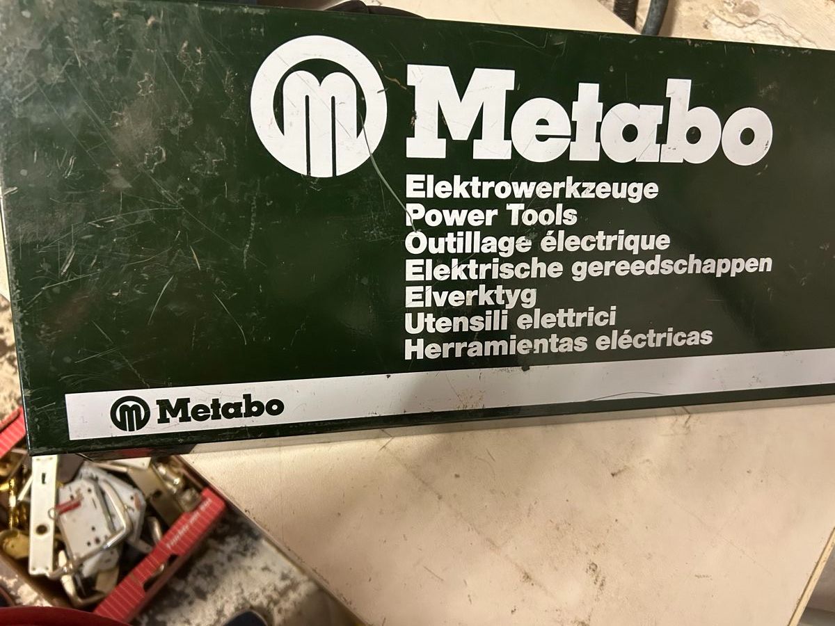 Metabo Seghe: Metabo Elektronik Pendel Säbelsäge PsE 1027 – Usato da Weissbad venduto da Usw63 5