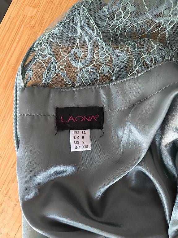 Vestiti: Elegantes Abendkleid – Nuovo e nell'imballaggio originale da Oberdorf SO venduto da sel_wc6w 2