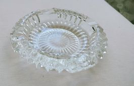 Glas Aschenbecher