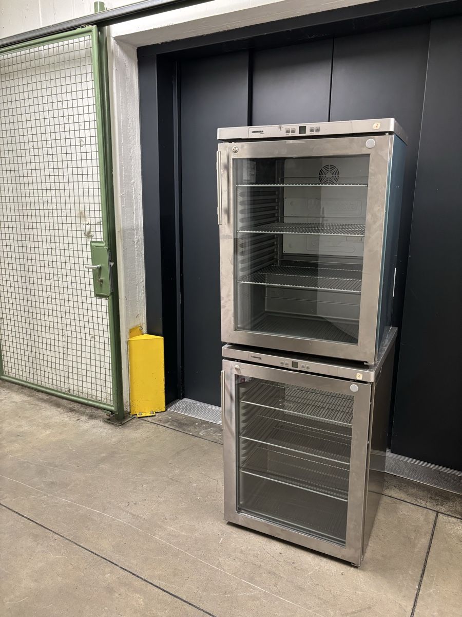 Elettrodomestici da cucina: 2 Liebherr Kühlschränke ab 1.- – Usato da Dietikon venduto da dia_y8y5 2
