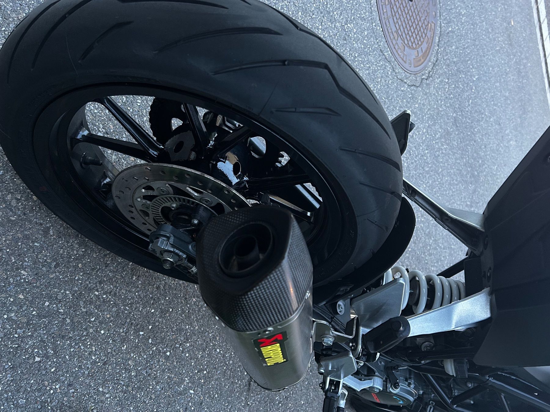 KTM Strada: Motorrad KTM 125 Duke – Usato da Kilchberg ZH venduto da key_cy8j 3