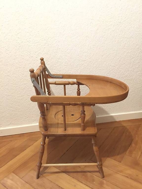 Tavoli: Antiker Kindersitz mit Klapptisch – Usato da Lachen SZ venduto da honeybee67 3