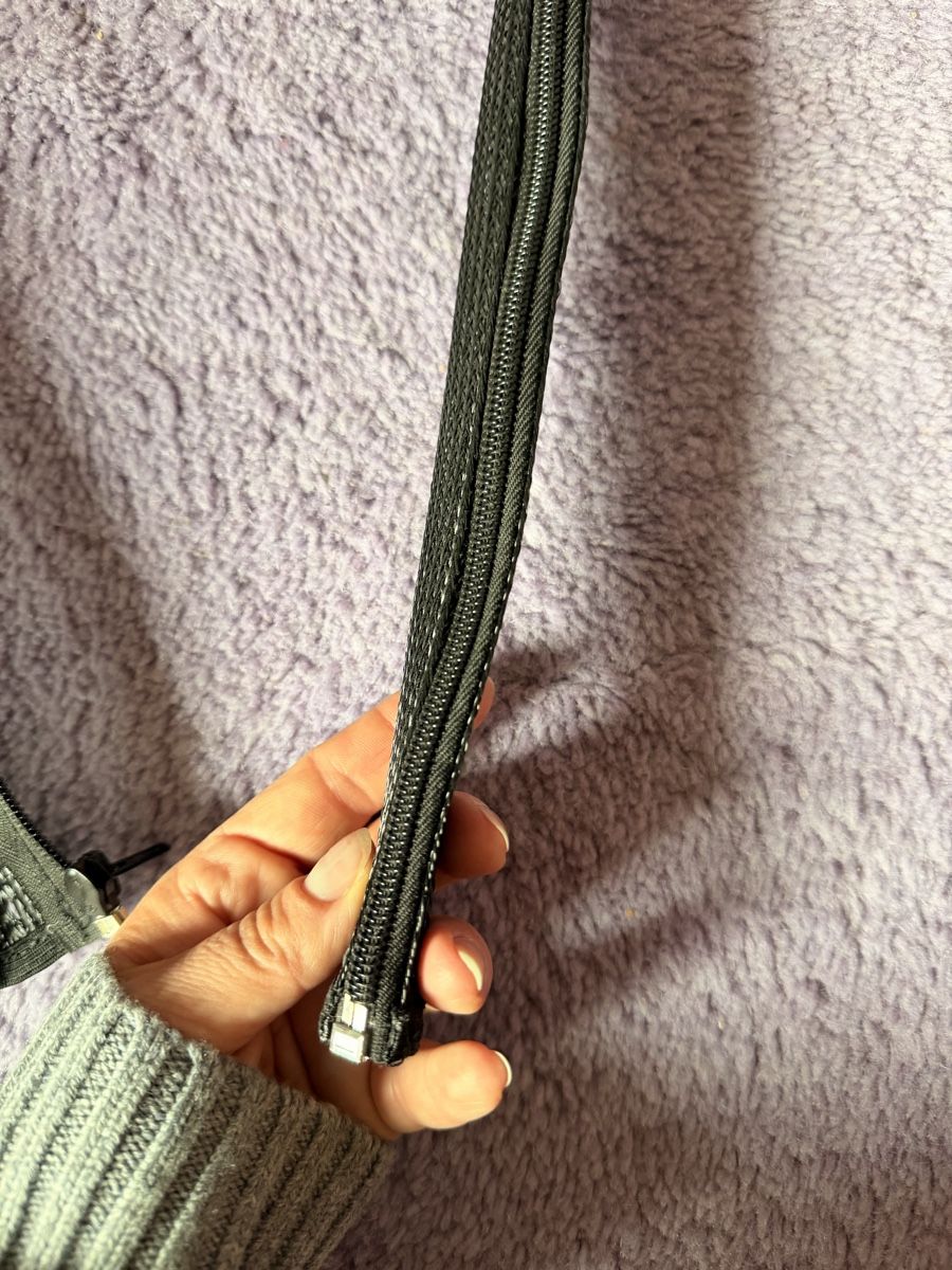 Cavi: 2x cable Protector - Dog/ Baby Protektor Black - Brand New! – Nuovo (secondo la descrizione) da Männedorf venduto da iza04 4