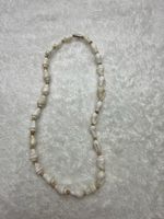 Collier coquillages et perles en bois longueur 42cm