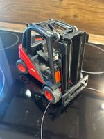 Bruder: Linde Gabelstapler