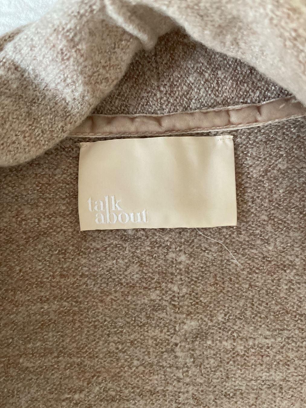 Jacken: Warme Strickjackel, Beige, Gr. 36, Talk About – Gebraucht aus Birsfelden von Nic21 7