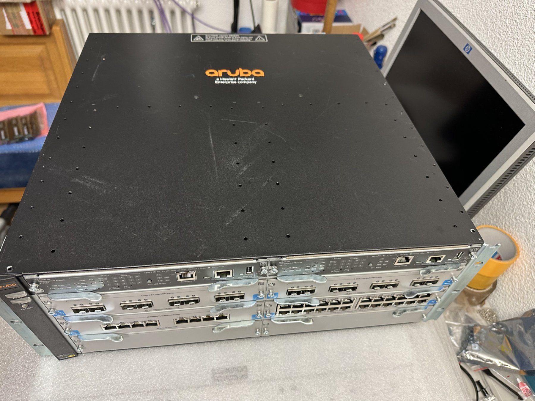 Hub & Switch: HPE Aruba Networking 5406R zl2 Switch - J9850A – Usato da Münsingen venduto da Hanibal26 1