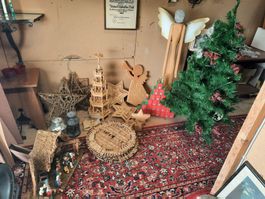 Weihnachtskrippe, Engel, Holzdeko usw.