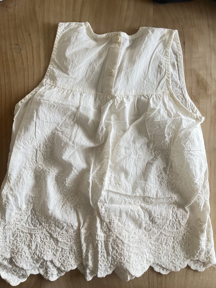 Blusen, T-Shirts & Tops: Spitzenbluse, weiss, Grösse 140, Baumwolle, neuwertig – Neu (gemäss Beschreibung) aus Horw von Pem1278 1
