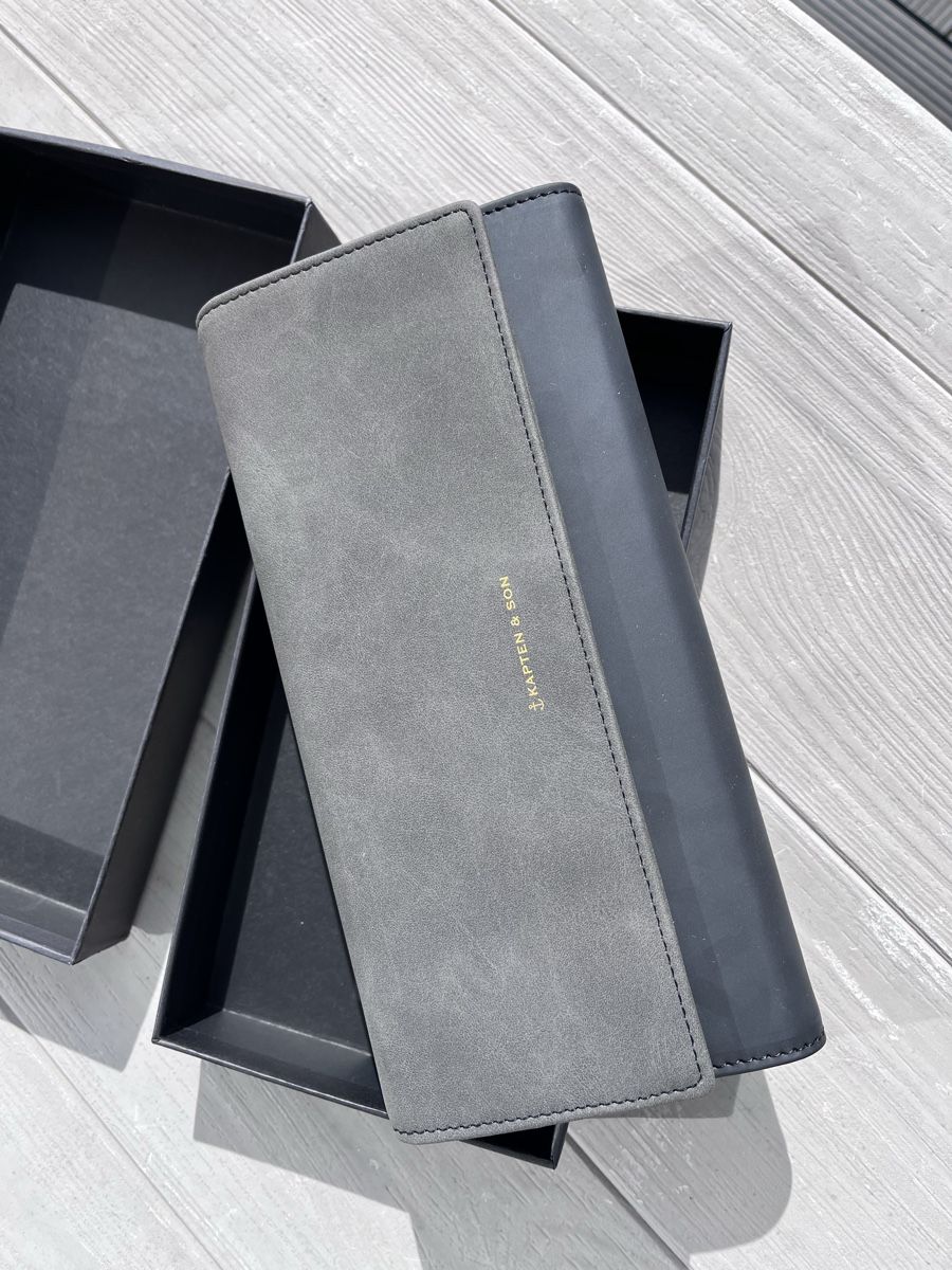 Kapten & Son Portamonete: Kapten &Son Triomphe All Black – Nuovo e nell'imballaggio originale da Bonstetten venduto da mausebaer1