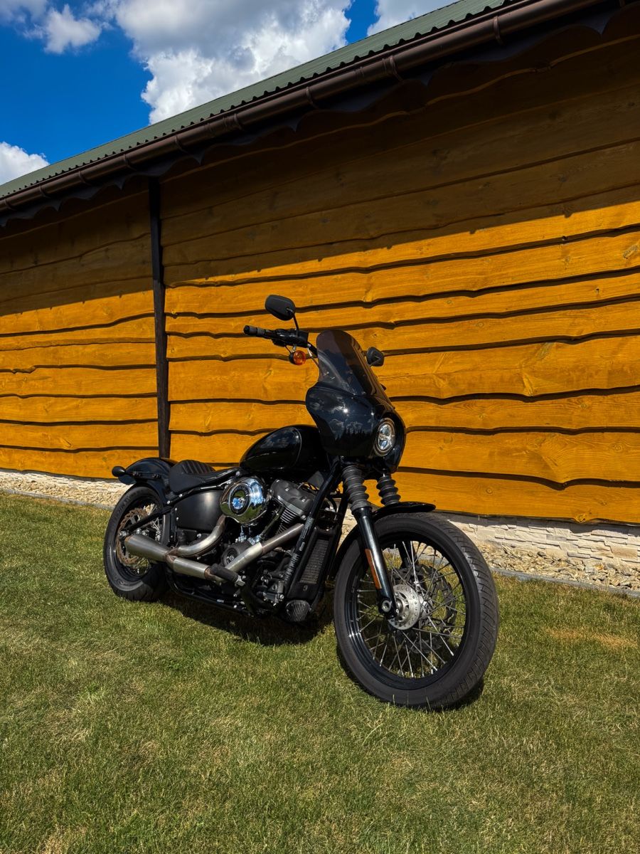 Harley-Davidson Chopper: Harley Davidson FXBB Street Bob – Usato da Stäfa venduto da trade-sto 3