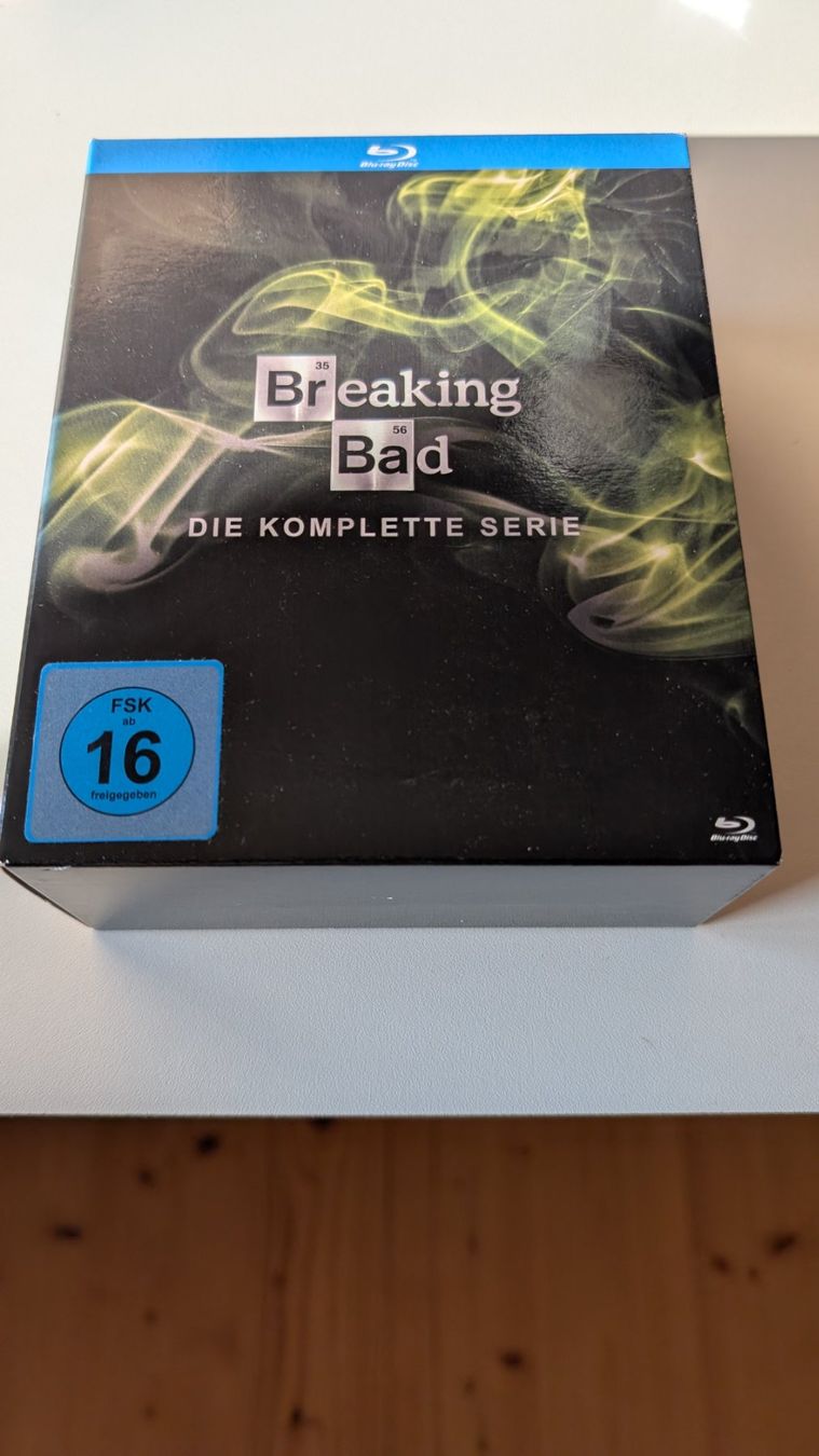 Tutti i DVDs: Blu-ray Breaking Bad - Die komplette Serie – Usato da Buchrain venduto da HejaBVB