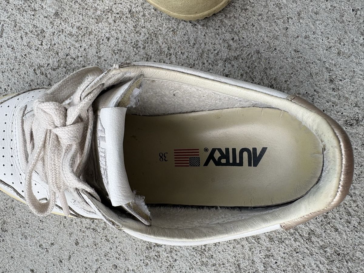 Autry Scarpe da donna: Autry Medalist 38 weiss gebraucht  – Usato da Zug venduto da Zug-Queen 2
