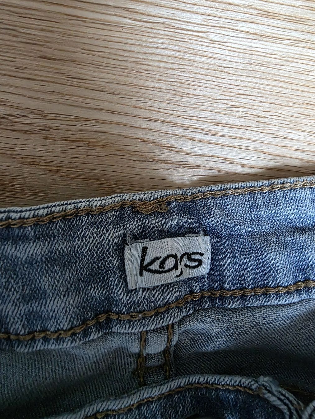 Jeans: Kaqs Jeans, Gr. 44, hellblau, Neu – Nuovo (secondo la descrizione) da Toffen venduto da ver_x68f 4