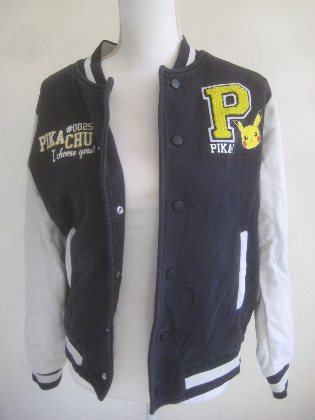 C&A Giacche & Cappotti: KNABEN POKEMON  JACKE – Usato da Uster venduto da flocke1