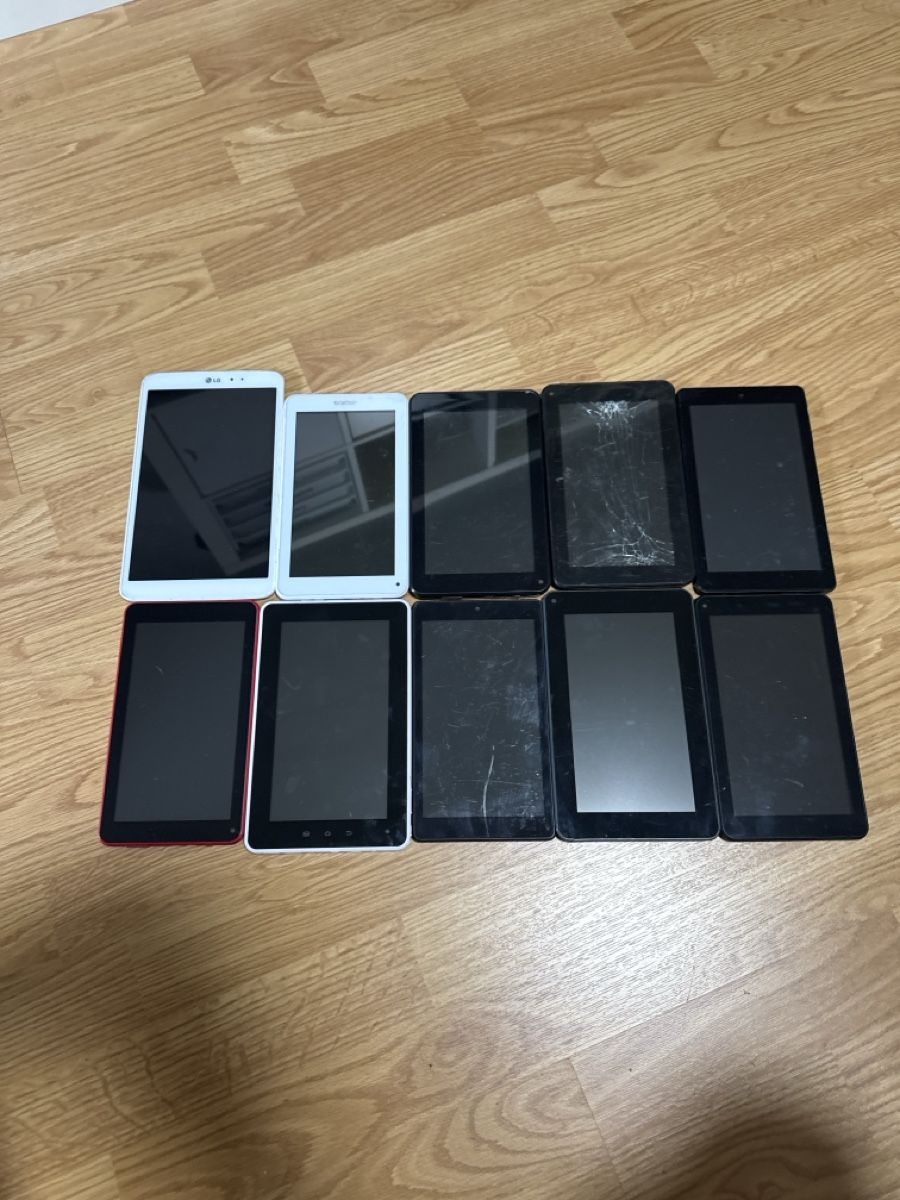 Tablet PC: 10 Tablet Mix different sizes   – Difettoso da Riehen venduto da Top-Quality 1