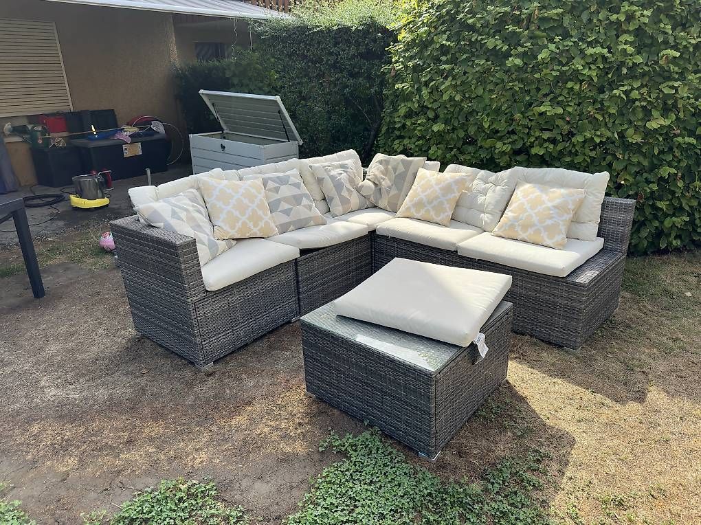 Sofas: Rattan Lounge grau/braun – D'occasion à Otelfingen par Bossi6669 1