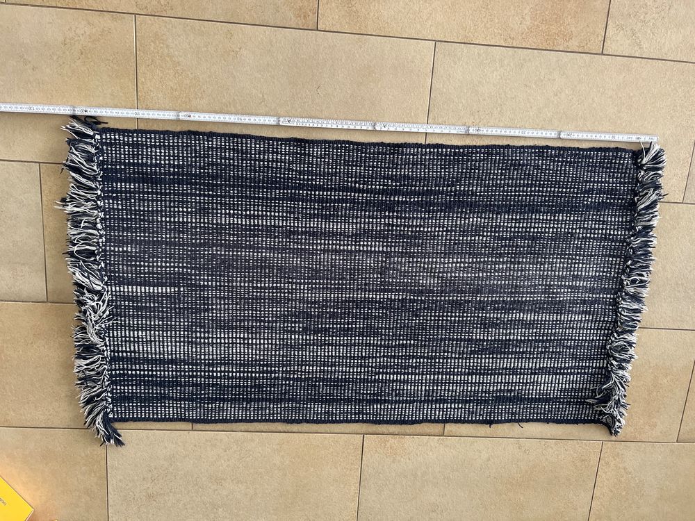 Blau weißer Teppich mit Fransen 124cmx65cm | Kaufen auf Ricardo