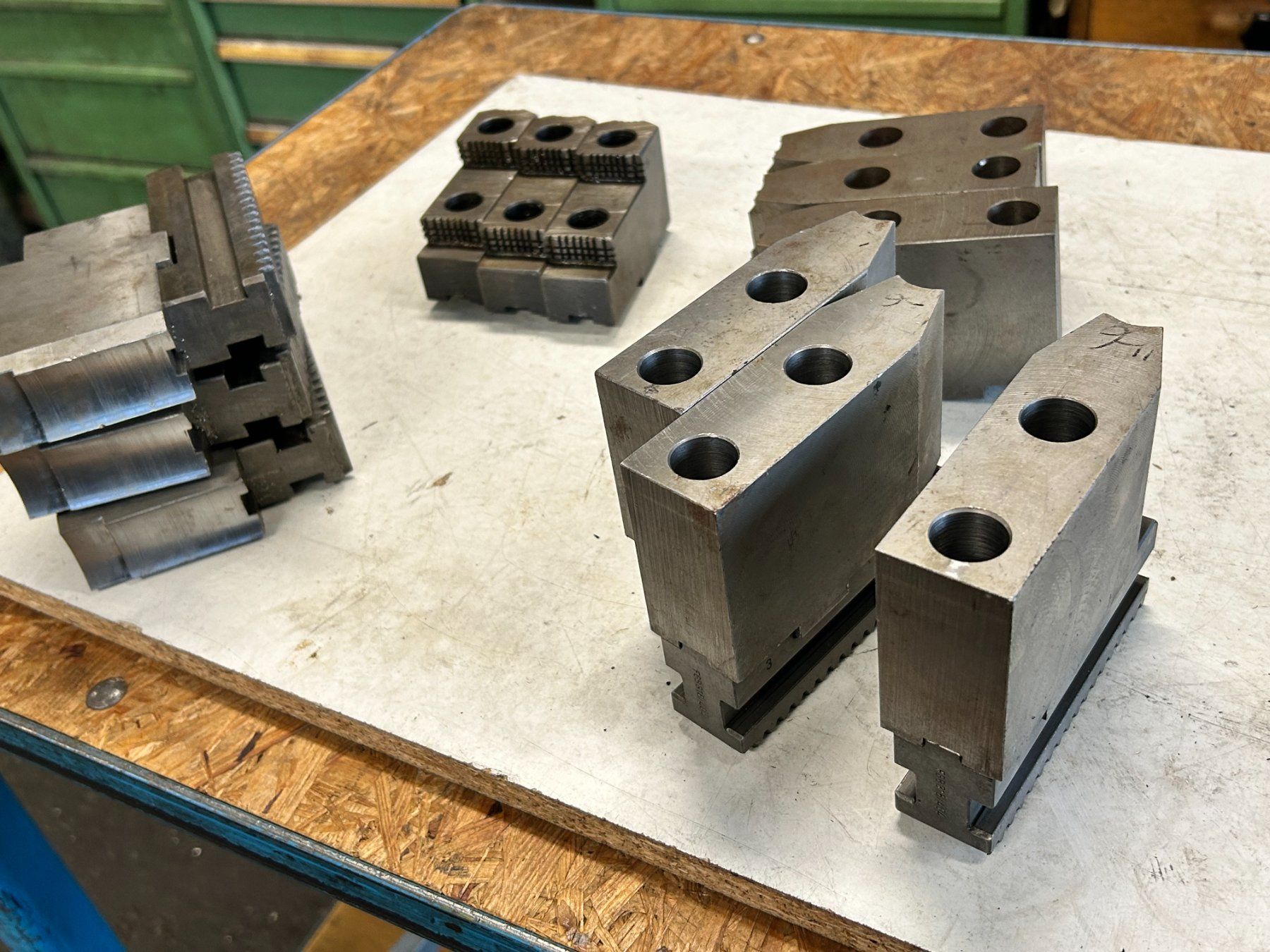 Alle Werkzeuge: Backen zu 3 Backenfutter D 315 – Gebraucht aus Münchenstein von fransch 3