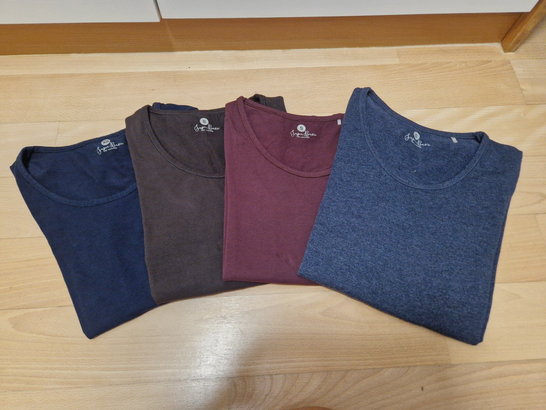 Tops: 3/4tel-arm Shirts, Pullover, Pulli, Oberteil, Top, shirts – Neu und originalverpackt aus Hettlingen von exp_p7b2