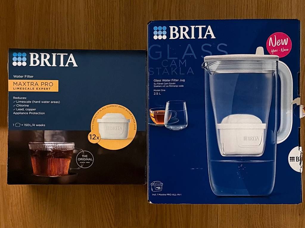 Carafes: Brita Glaskrug mit 12x Filter – D'occasion à Zürich par Enzuend