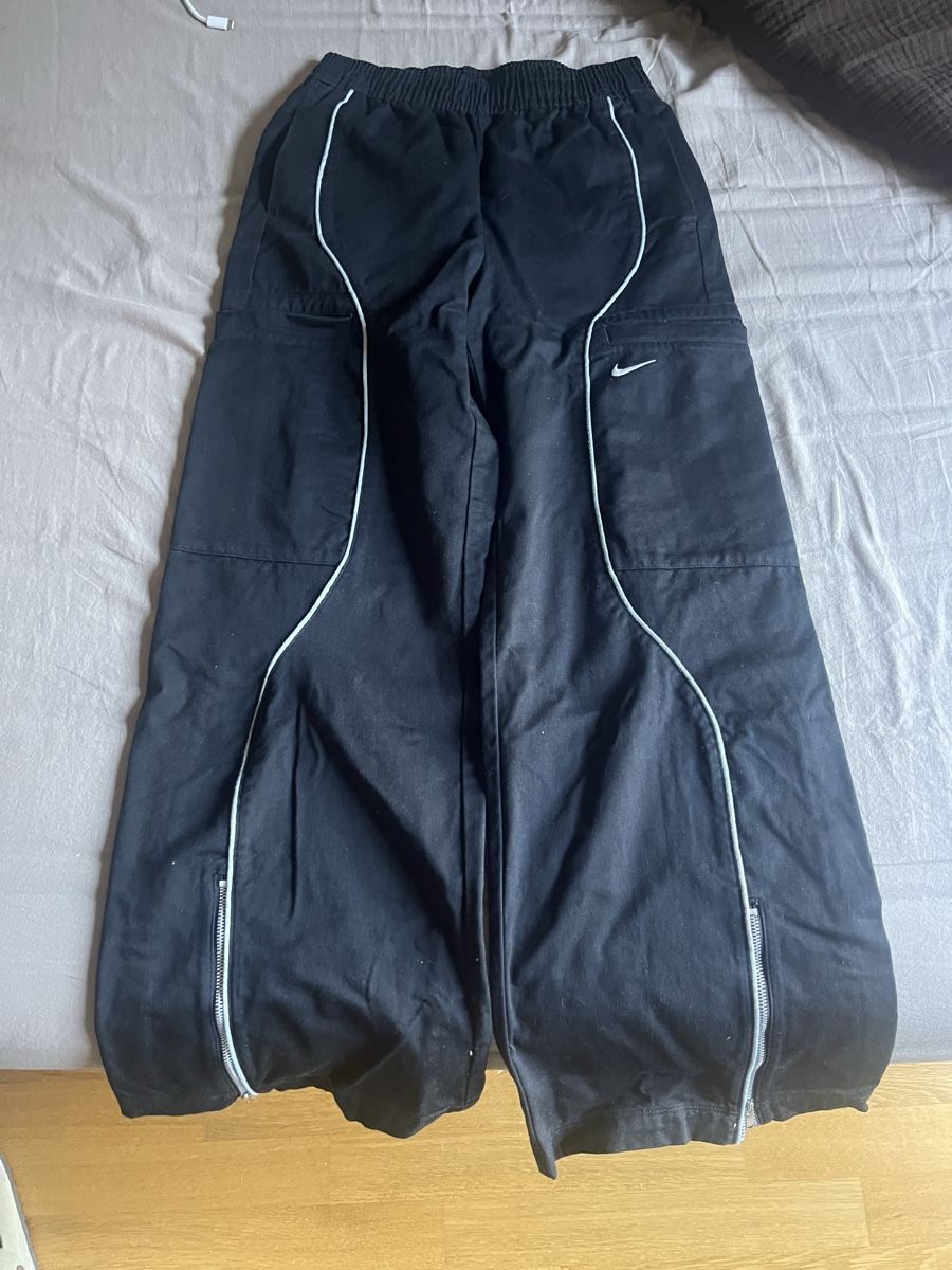 Nike Pantaloni: Nike Stoffhosen – Usato da Luzern venduto da janine_l 4