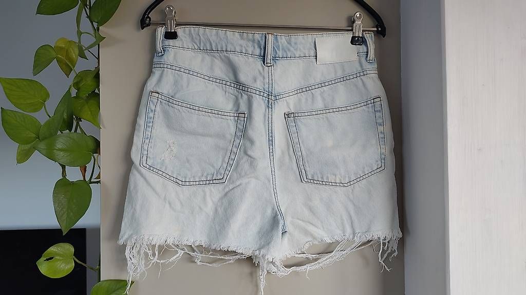 Hosen: H&M Hotpants Gr. 36 – Gebraucht aus Solothurn von Claudiaf11 1