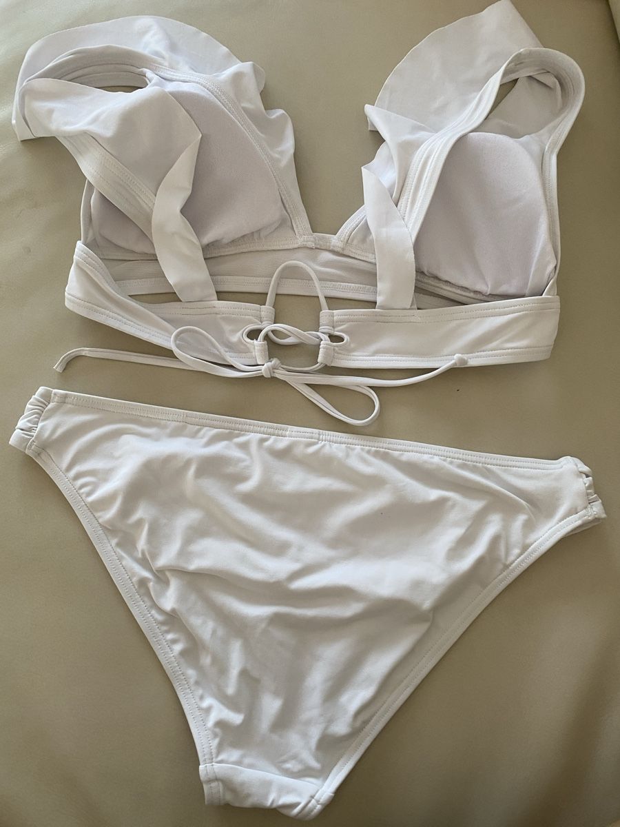 Costumi da bagno & Bikini: Bikini weiss M neu – Nuovo (secondo la descrizione) da Ittenthal venduto da Lorinakuprecht0 1