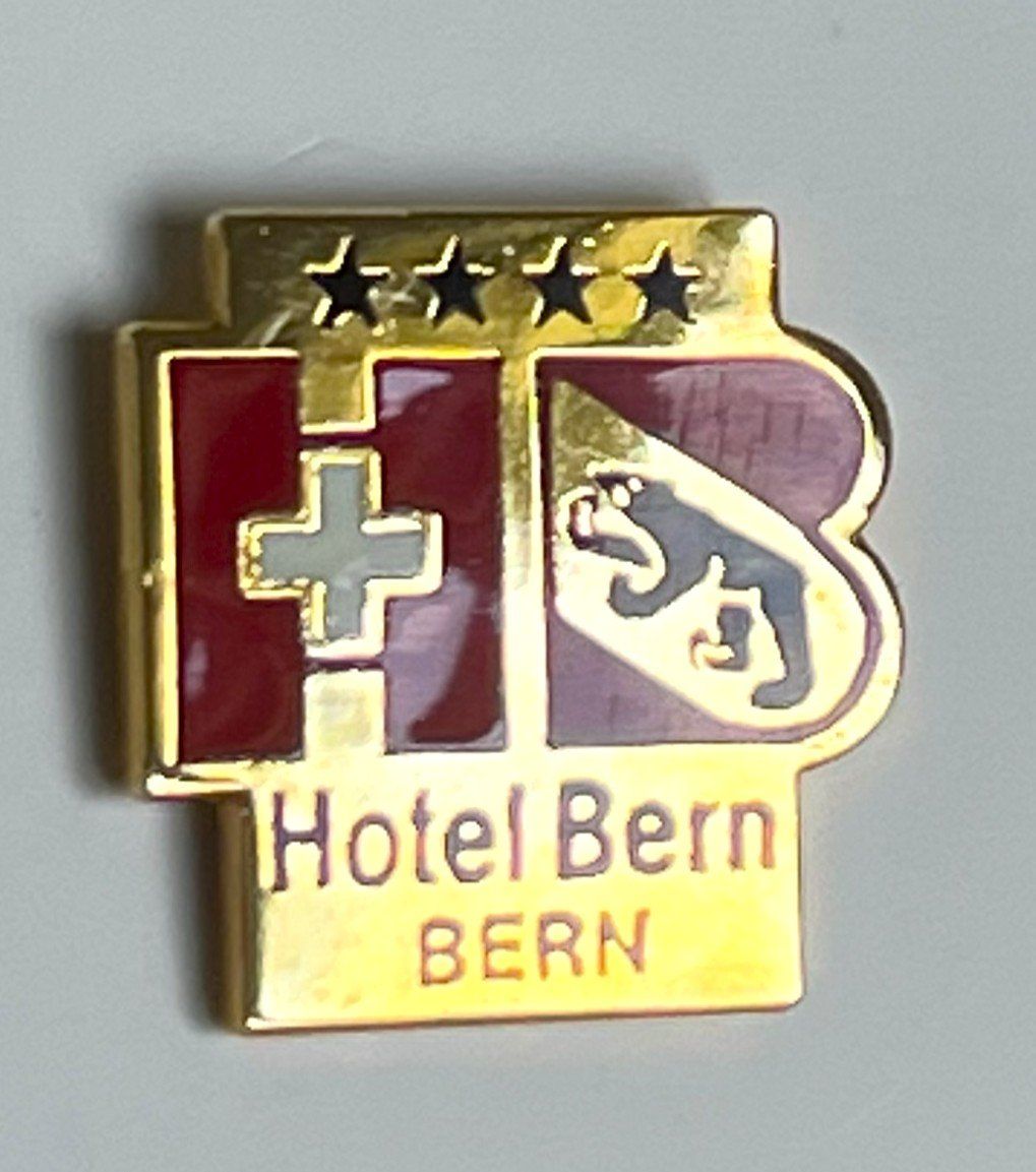 Placchette & Badge: Pin Hotel Bern Bern – Usato da Kriens venduto da TSCH1