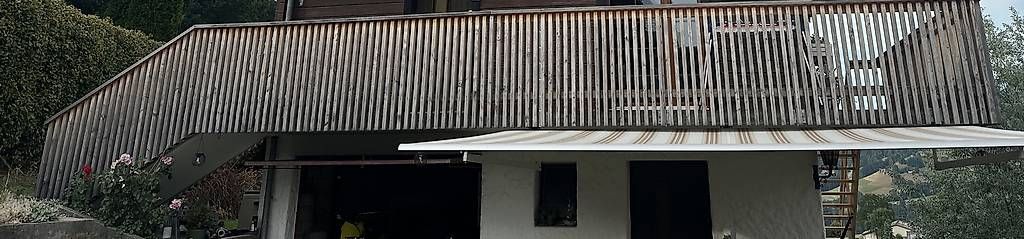 Ringhiere: Balkongeländer bis 25.Juli sonst weg – Usato da Brünisried venduto da Elektra08 4