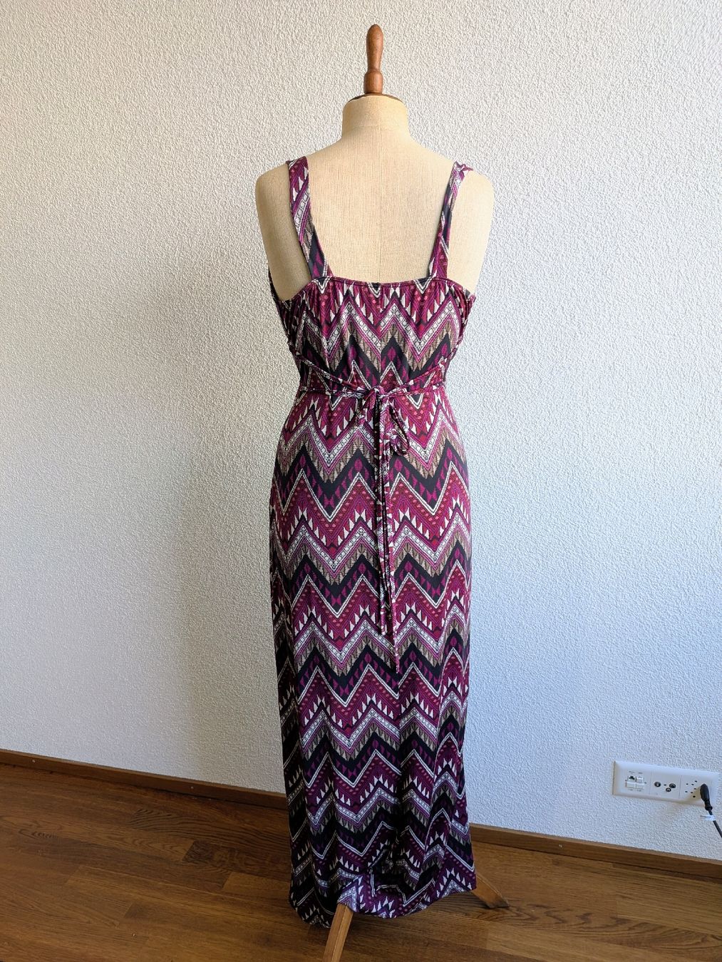 Robes: Maxi Dress Patterned size M  – D'occasion à Lachen SZ par joa_rf9n 1