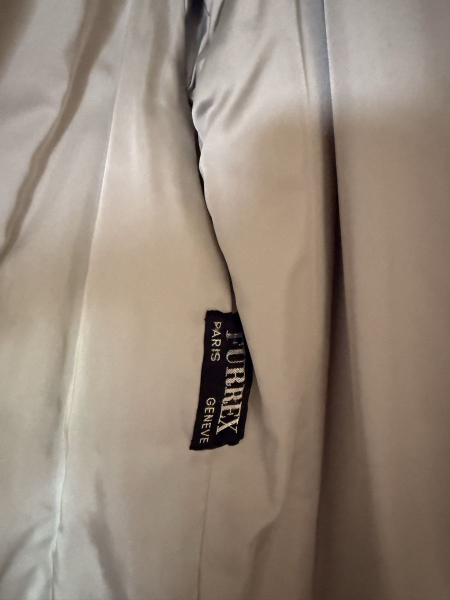 Cappotti: Manteau fourrure renard blanc – Usato da Monnaz venduto da MDVintage 2