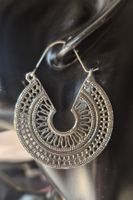 Orecchini a cerchio design etnico colore argento nuovo