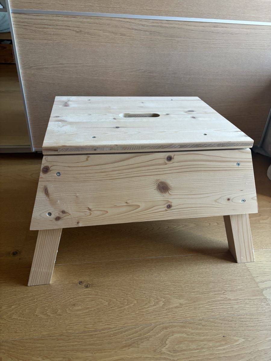Holzartikel: Holzschemel – Neu (gemäss Beschreibung) aus Uznach von jae_9hwj 2