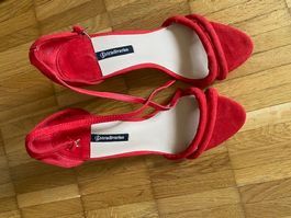 Rote Sommer Sandalen von Stradivarius, Grösse 39, Top!