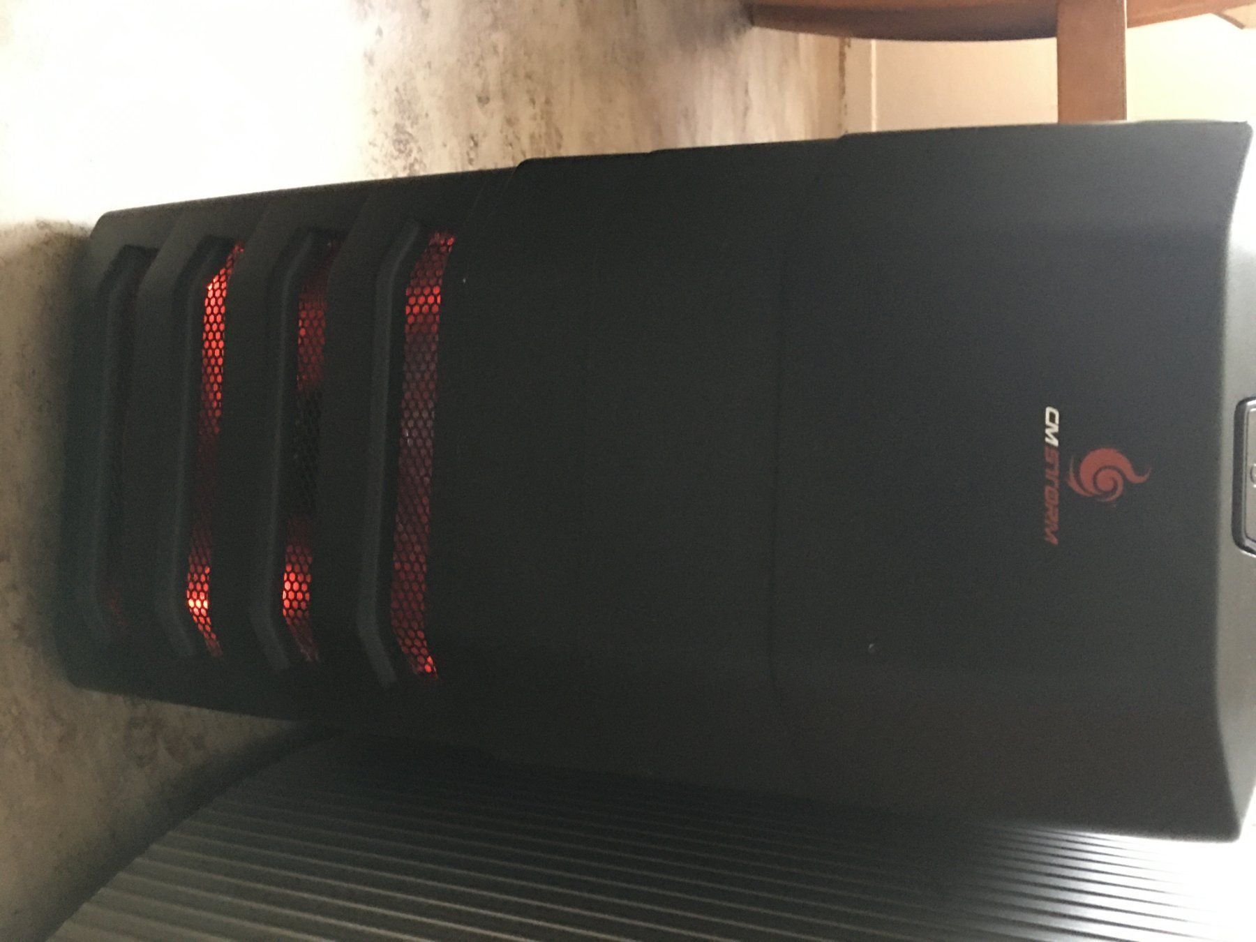 Intel PC: PC Mit Moniter – Usato da Uster venduto da inislas 1