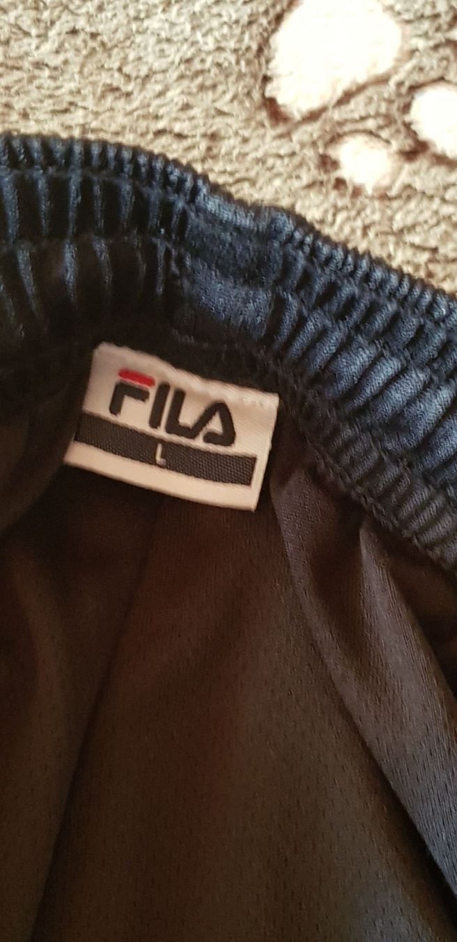 Pantaloni: Fila Sporthosen Gr L – Usato da Morens FR venduto da Kiscica 7