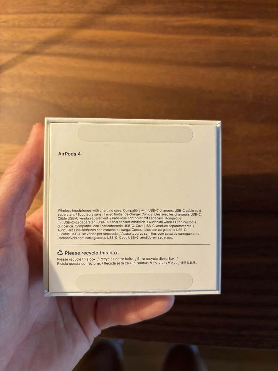 Apple Cuffie: Apple AirPods 4 neu  – Nuovo e nell'imballaggio originale da Zürich venduto da ich_z6th 1