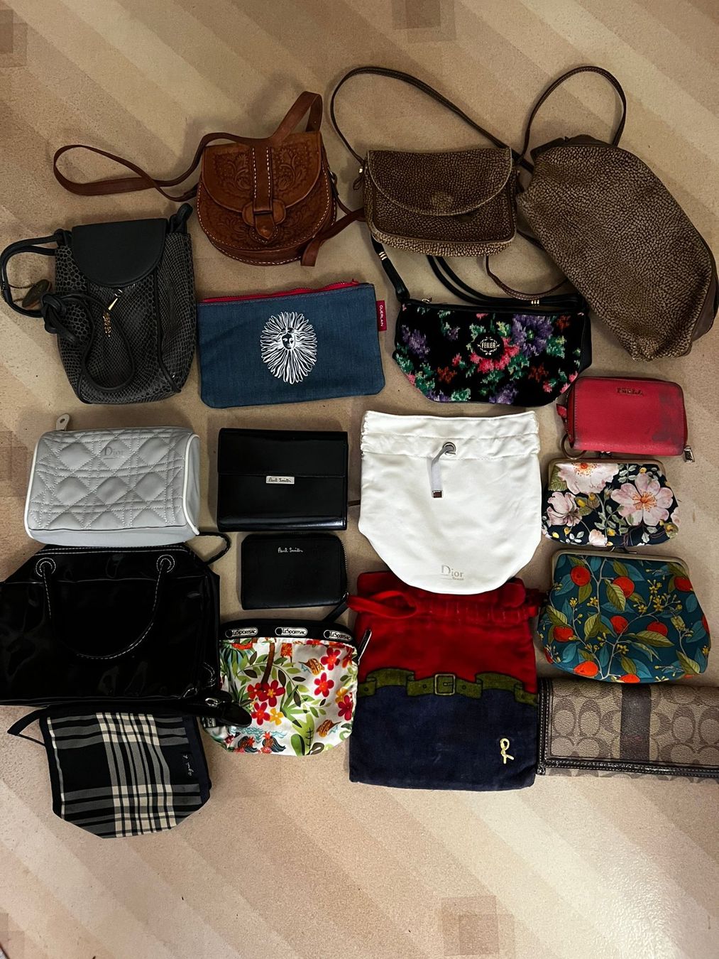 Dior Borse: Bundle Beauty Taschen & Geldbörsen Mix Marken – Difettoso da Winterthur venduto da Dejv