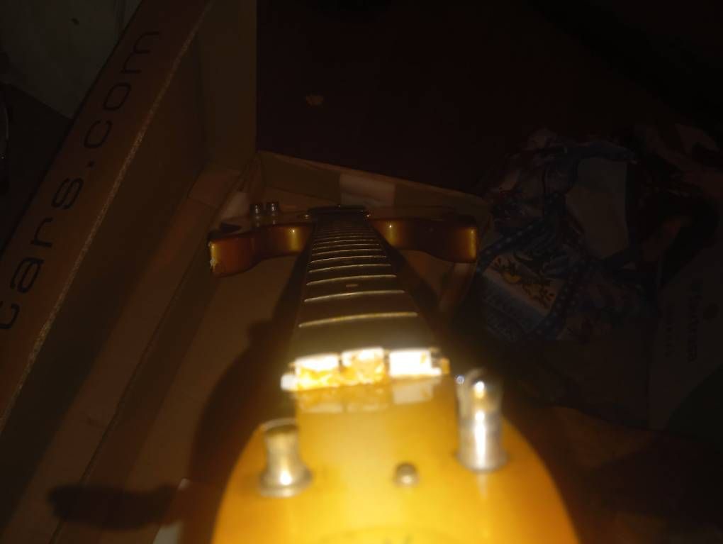 Danelectro Strumenti musicali: Danelectro 58 Longhorn E-bass Reissue 1990 – Usato da Basel venduto da Petergunn 2