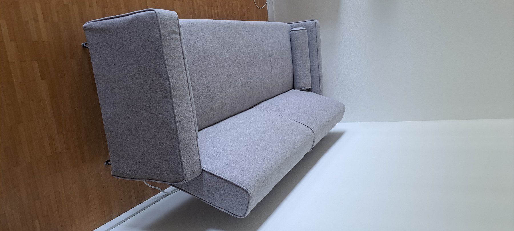Sofas: Schlafsofa, Pinlegs – D'occasion à Aarau par ing_sfn7 1