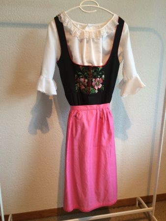 Wunderschönes Dirndl