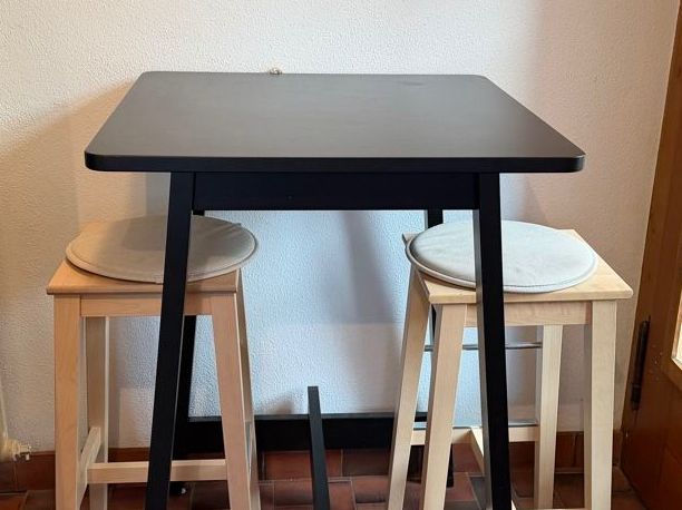 Ikea Tische: Ikea Tische & Stühle – Gebraucht aus Brunnen von keusch19 1