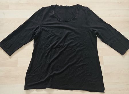 Schwarzes 3/4-Arm-Shirt