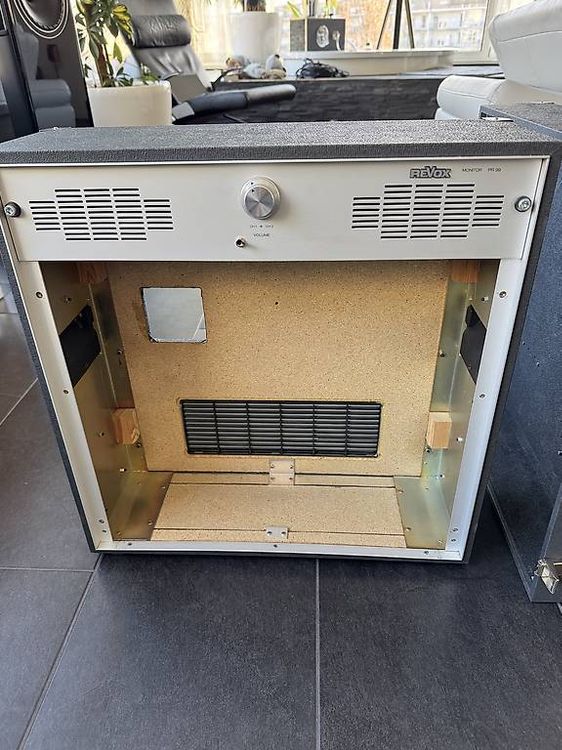 ReVox PR 99 Gehäuse mit Stereo Monitor (Gebraucht) in Uster für CHF 200 ...