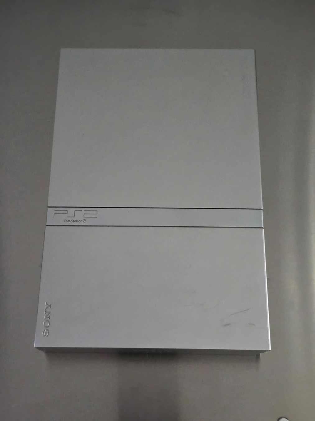 Sony Consoles: Sony PlayStation 2 Slim Silber – D'occasion à Emmen par BieteNurSo 1
