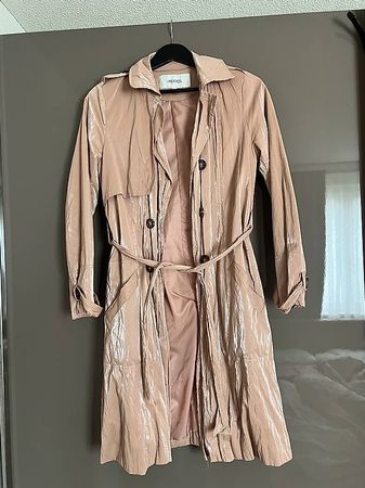 Trenchcoat